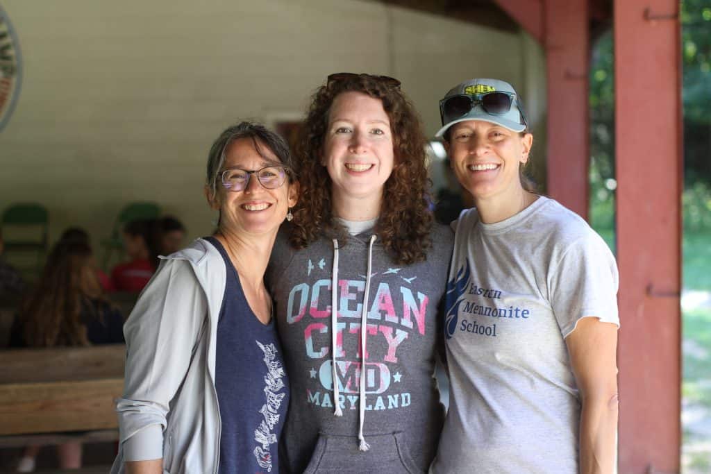 Jodi Hertzler, Lizzy Miller and Sarah Mitch at School Day Out, Highland Retreat