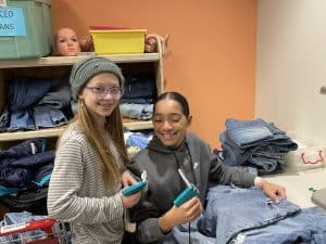 Middle School Students helped with donations at Gift and Thrift